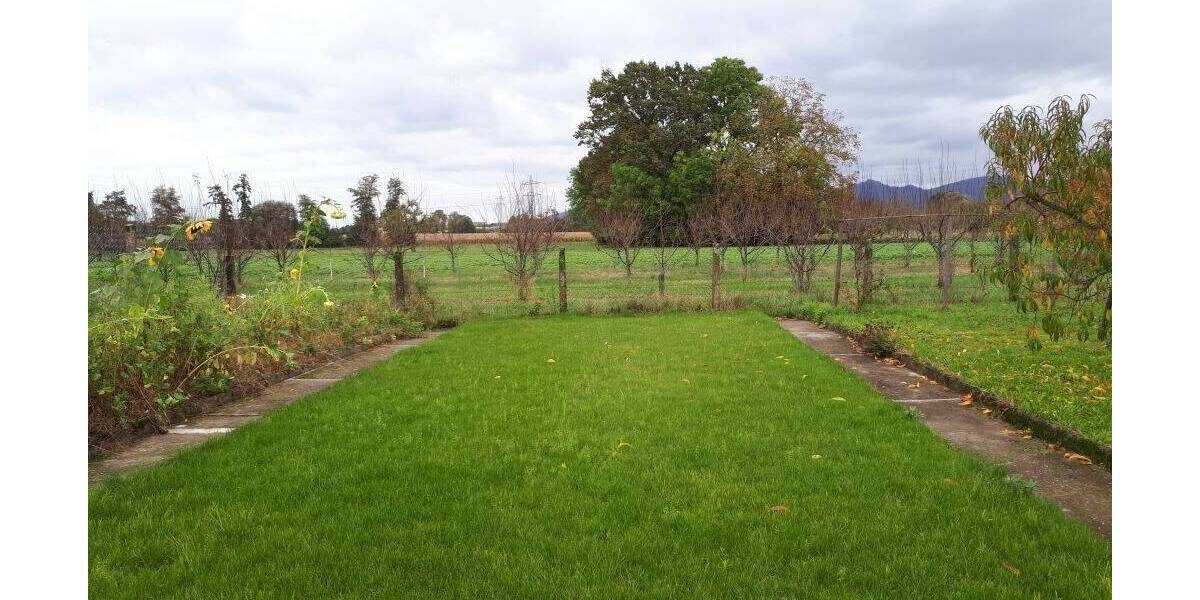 Mehrfamilienhaus, Wohnhaus Bühl Oberweier - 7 Zimmer, 200 m&sup2;, 900.000&euro; | Angebot:26017427