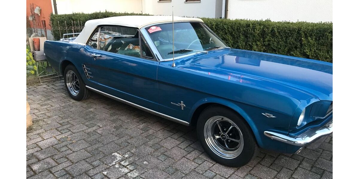 Ford Mustang 68.000 km 45.900 &euro; Iffezheim 76473