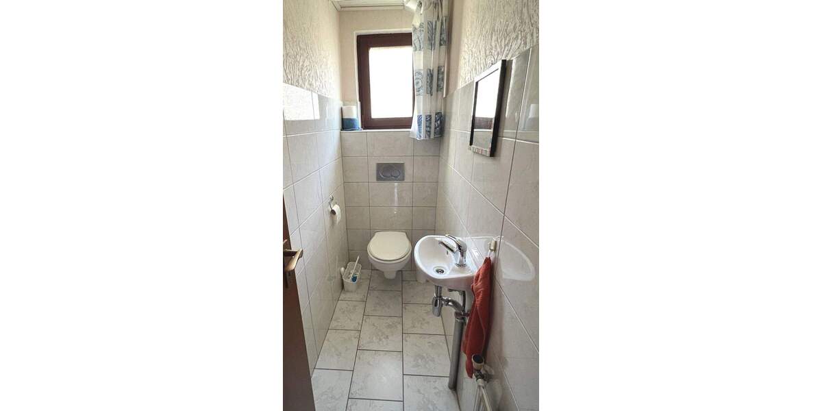 Mehrfamilienhaus, Wohnhaus Karlsbad Spielberg - 6 Zimmer, 139 m&sup2;, 449.000&euro; | Angebot:25686659