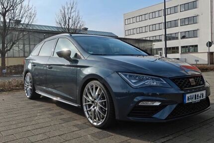 Seat Leon 48.600 km 24.800 &euro; Achern 77855