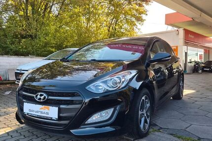 Hyundai i30 78.000 km 9.800 &euro; Neumalsch 76316