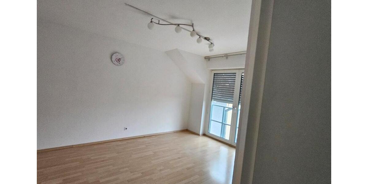 Etagenwohnung Baden-Baden Lichtental - 3 Zimmer, 85 m&sup2;, 269.000&euro; | Angebot:25831338