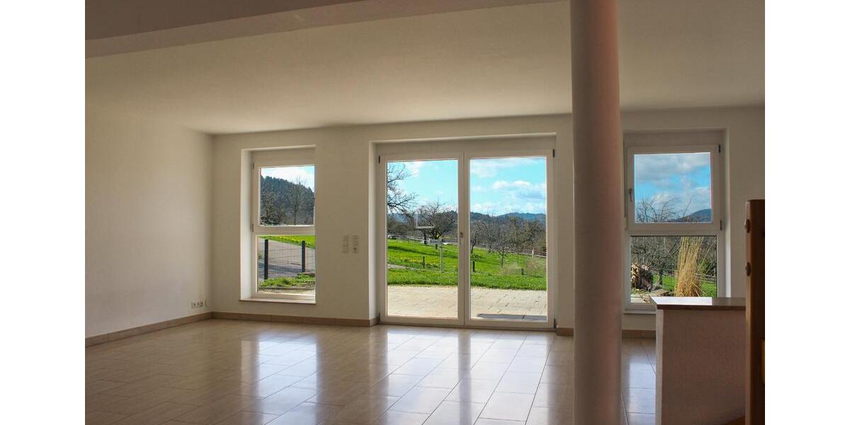 Einfamilienhaus Loffenau - 4 Zimmer, 143 m&sup2;, 579.000&euro; | Angebot:25966424