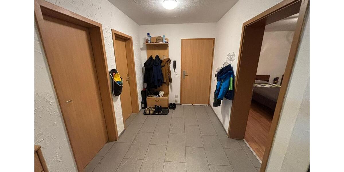 Etagenwohnung Seewald - 4 Zimmer, 98 m&sup2;, 900&euro; | Angebot:25639524