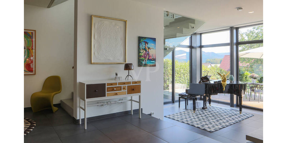 Mehrfamilienhaus, Wohnhaus Gaggenau - 8 Zimmer, 320 m&sup2;, 1.450.000&euro; | Angebot:25800903