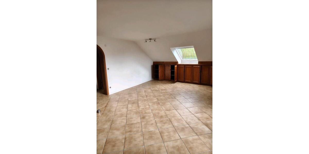 Dachgeschoßwohnung Baden-Baden Lichtental - 2 Zimmer, 75 m&sup2;, 850&euro; | Angebot:25892349