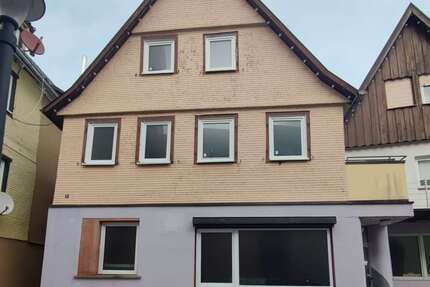 Haus Bad Wildbad im Schwarzwald / Calmbach Calmbach - 14 Zimmer, 279 m&sup2;, 240.000&euro; | Angebot:23375848