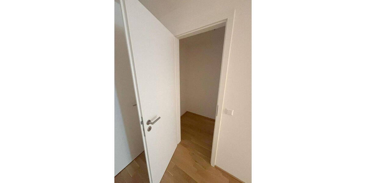 Etagenwohnung Baden-Baden Oos - 3 Zimmer, 95 m&sup2;, 473.000&euro; | Angebot:26015855