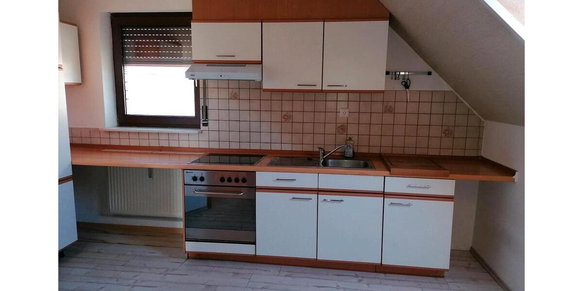 Dachgeschoßwohnung Rheinau - 3 Zimmer, 75 m&sup2;, 990&euro; | Angebot:25328107