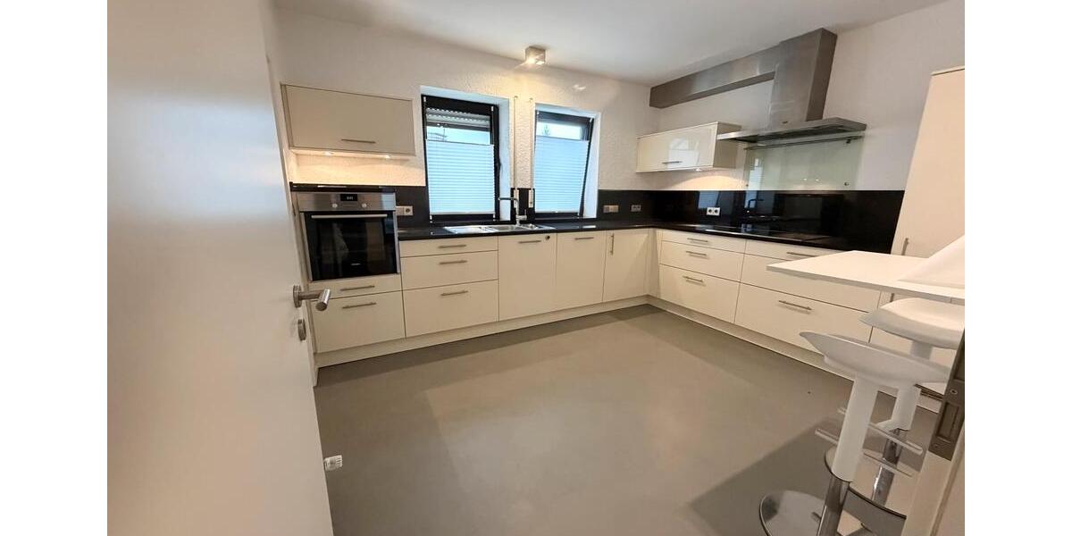 Etagenwohnung Hagenbach - 3 Zimmer, 150 m&sup2;, 492.000&euro; | Angebot:25627013