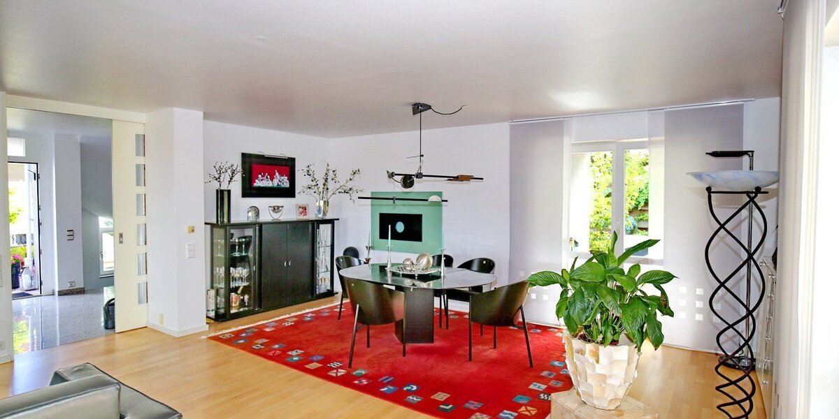 Exklusives Einfamilienhaus mit ELW in Traumlage - Zweifamilienhaus Sinzheim | Angebot:25419100