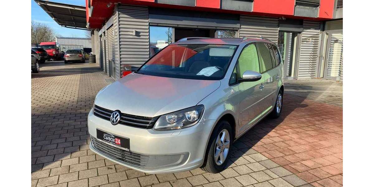 VW Touran 219.652 km 6.490 &euro; Rastatt 76437