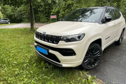 Jeep Compass 60.000 km 19.990 &euro; Karlsbad 76307