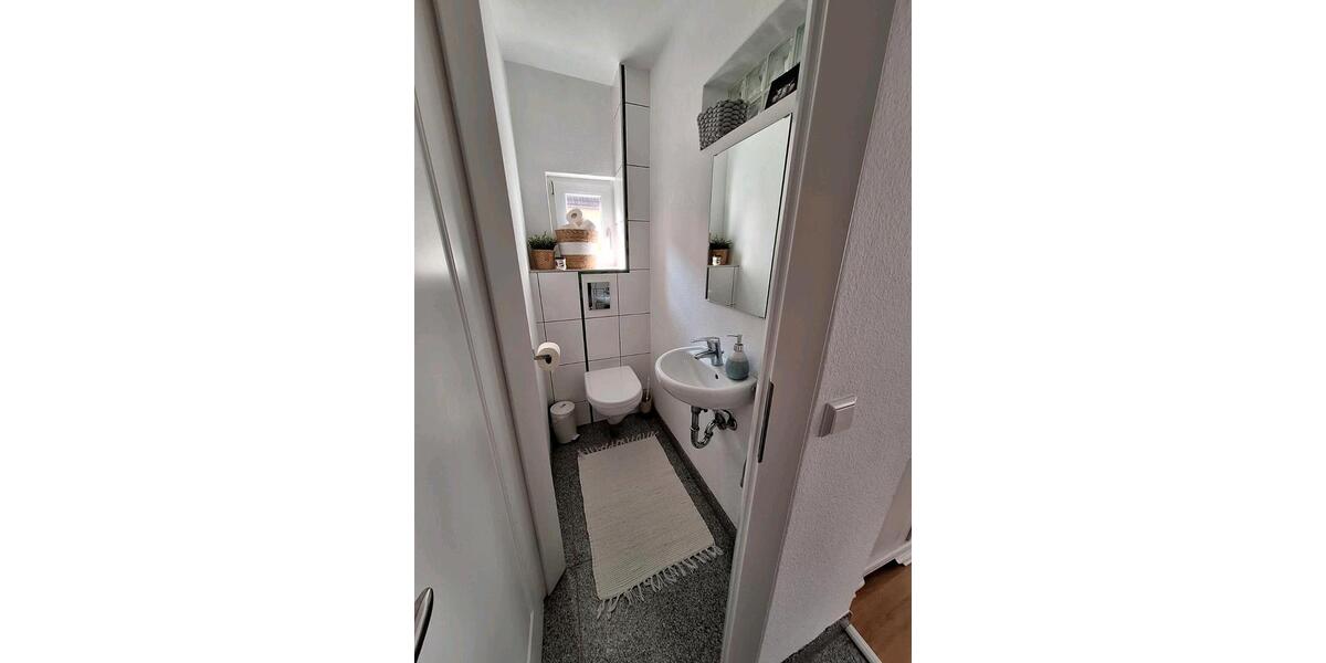 Einfamilienhaus Ötigheim - 7 Zimmer, 211 m&sup2;, 699.000&euro; | Angebot:25638900