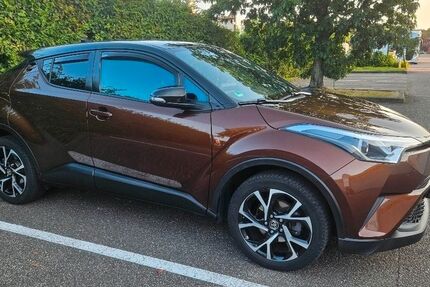 Toyota C-HR 130.000 km 14.400 &euro; RASTATT 76437