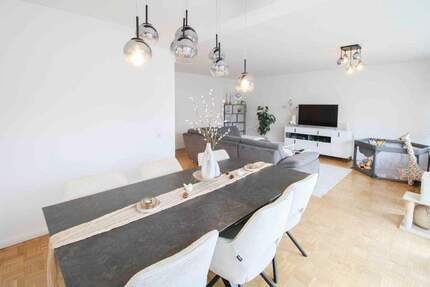 Haus Neuenbürg - 3 Zimmer, 260.000&euro; | Angebot:25928975