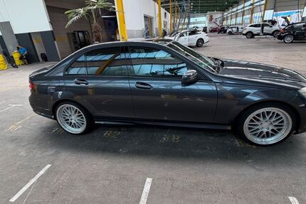 Mercedes-Benz C 250 196.000 km 8.900 &euro; Rastatt 76437