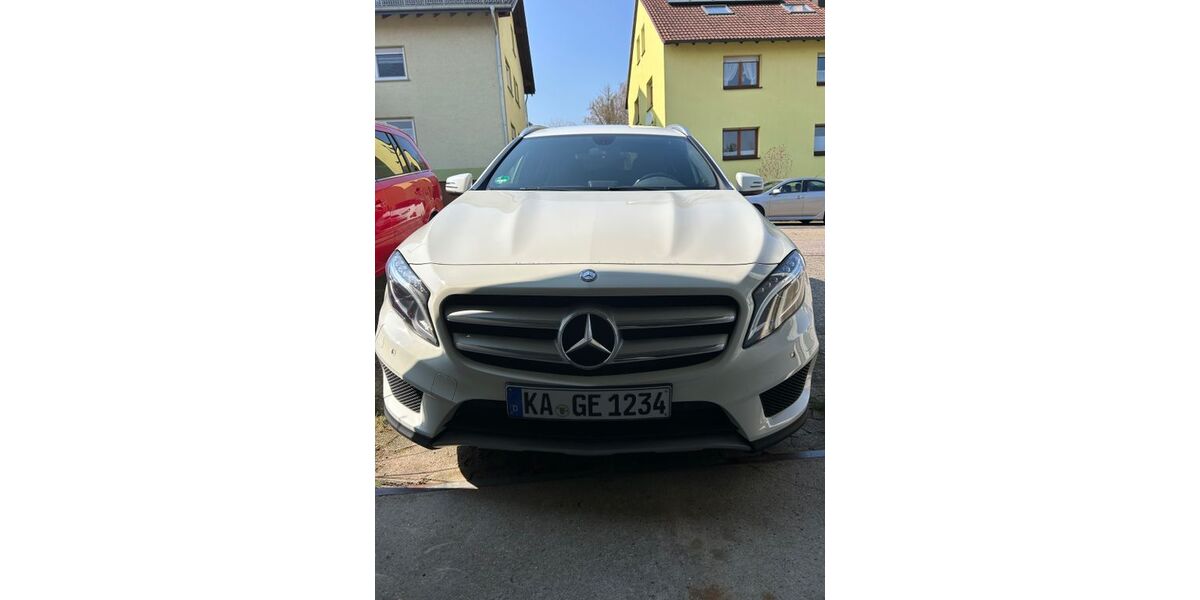Mercedes-Benz GLA 200 59.000 km 18.900 &euro; Waldbronn 76337