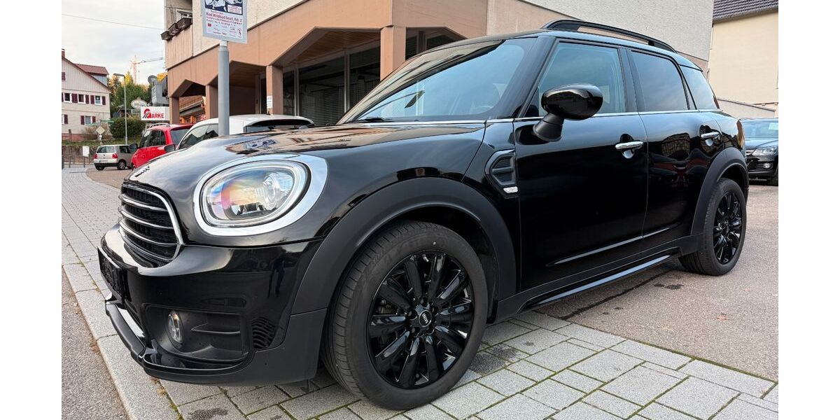 Mini Countryman D (Cooper) 111.506 km 18.799 &euro; Bad Wildbad 75323