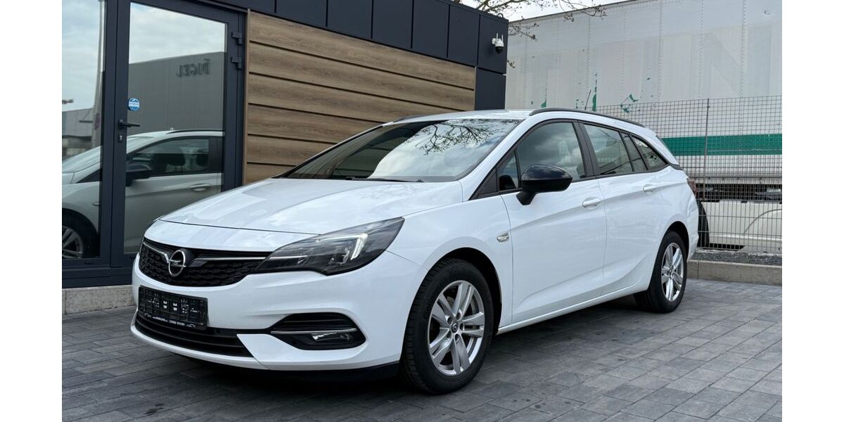 Opel Astra 136.000 km 9.898 &euro; Baden-Württemberg - Nagold 72202