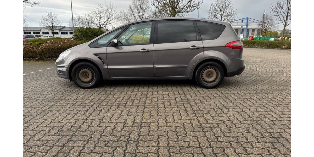 Ford S-Max 225.000 km 4.750 &euro; Kappelrodeck 77876