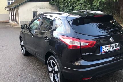 Nissan Qashqai 164.000 km 10.300 &euro; Baden Baden 76534