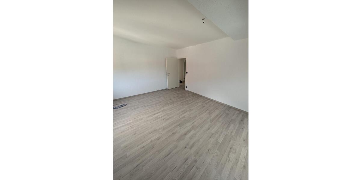 Dachgeschoßwohnung Höfen an der Enz - 2 Zimmer, 55 m&sup2;, 800&euro; | Angebot:25961943