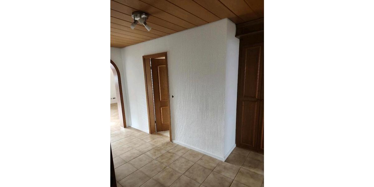 Dachgeschoßwohnung Baden-Baden Lichtental - 2 Zimmer, 75 m&sup2;, 850&euro; | Angebot:25892349