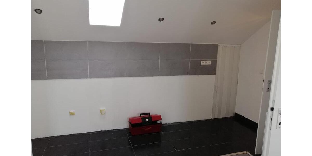 Dachgeschoßwohnung Gaggenau - 3 Zimmer, 74 m&sup2;, 680&euro; | Angebot:25942999