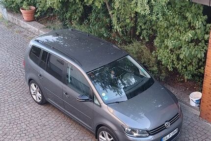 VW Touran 251.000 km 5.700 &euro; Muggensturm 76461