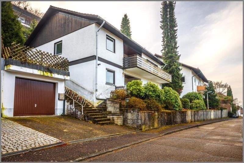 Mehrfamilienhaus, Wohnhaus Lauf - 8 Zimmer, 172 m&sup2;, 298.000&euro; | Angebot:25741684