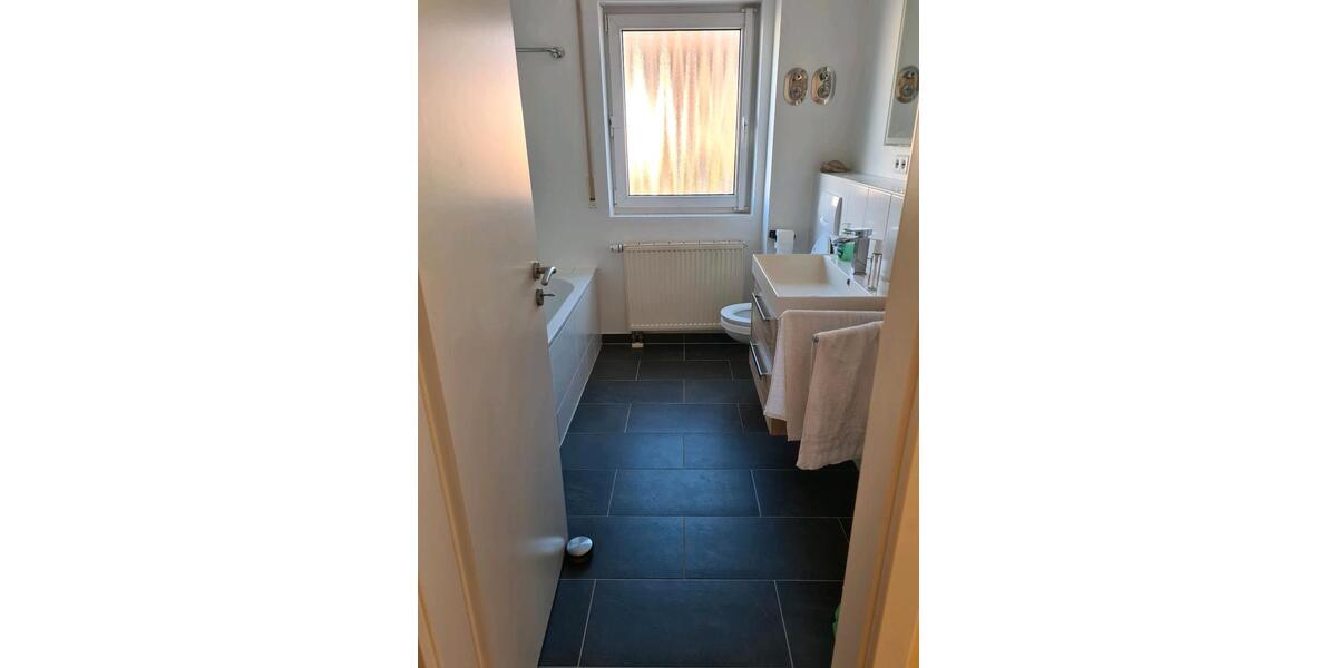 Erdgeschoßwohnung Gernsbach - 4 Zimmer, 98 m&sup2;, 369.000&euro; | Angebot:26038502