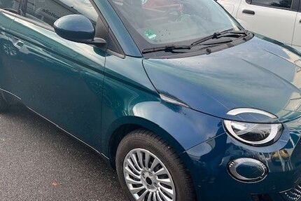 Fiat 500e 8.980 km 19.990 &euro; Rastatt 76437