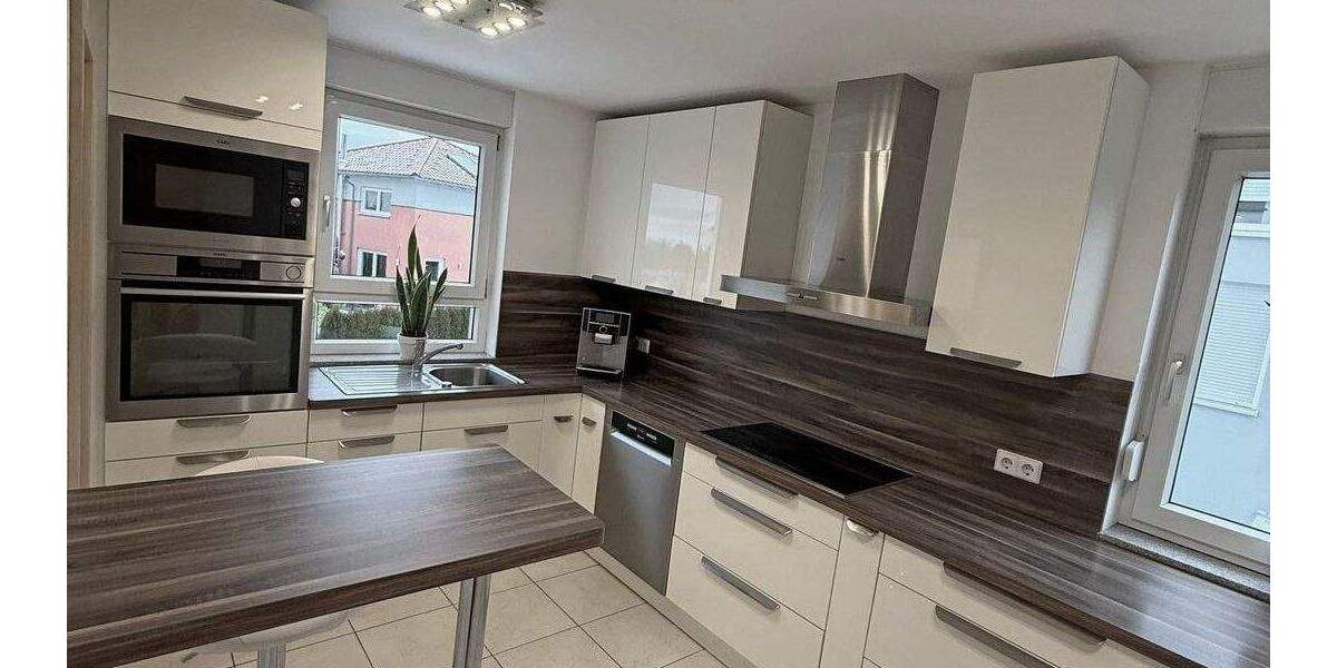 Doppelhaushälfte Neuenbürg - 5 Zimmer, 140 m&sup2;, 559.000&euro; | Angebot:25896706