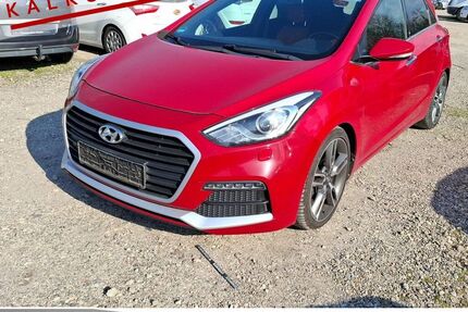 Hyundai i30 127.386 km 8.285 &euro; Achern 77855
