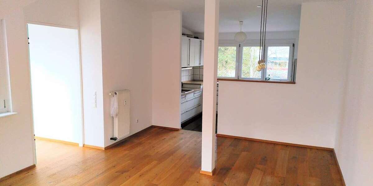 Etagenwohnung Baden-Baden Baden - 4 Zimmer, 82 m&sup2;, 320.000&euro; | Angebot:26047793