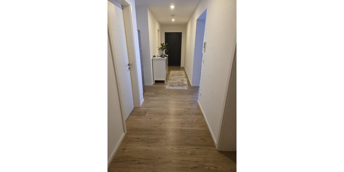 Etagenwohnung Rheinau - 3 Zimmer, 87 m&sup2;, 1.000&euro; | Angebot:25819811