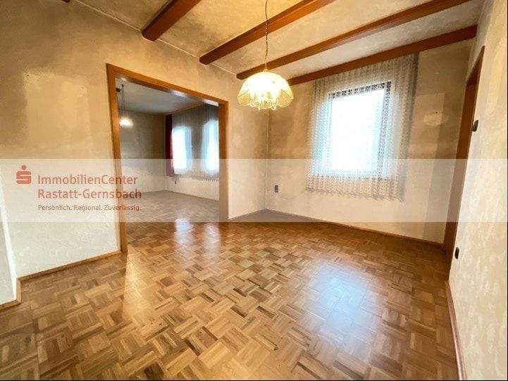Einfamilienhaus Forbach - 7 Zimmer, 267 m&sup2;, 179.000&euro; | Angebot:25797593