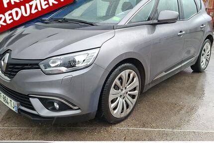 Renault Scenic 106.022 km 9.385 &euro; Achern 77855