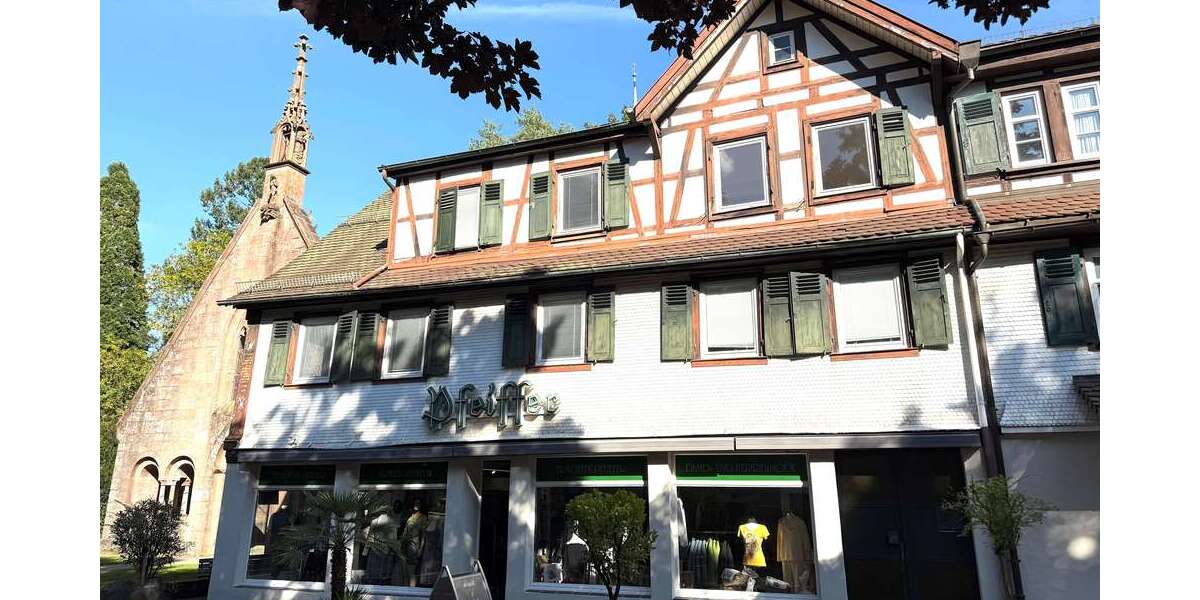 Einfamilienhaus Bad Herrenalb - 8 Zimmer, 216 m&sup2;, 399.000&euro; | Angebot:24000422
