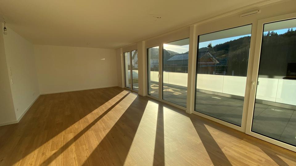 Etagenwohnung Oberkirch - 4 Zimmer, 102 m&sup2;, 1.215&euro; | Angebot:24570782