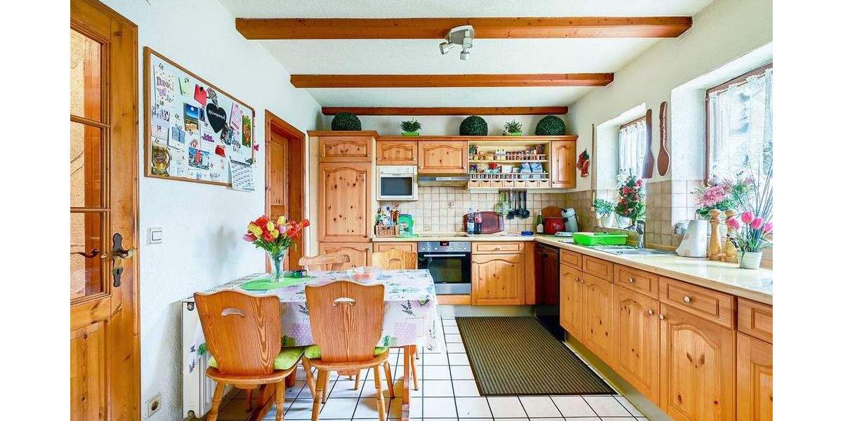 Einfamilienhaus Marxzell / Pfaffenrot Pfaffenrot - 9 Zimmer, 231 m&sup2;, 499.000&euro; | Angebot:25845110