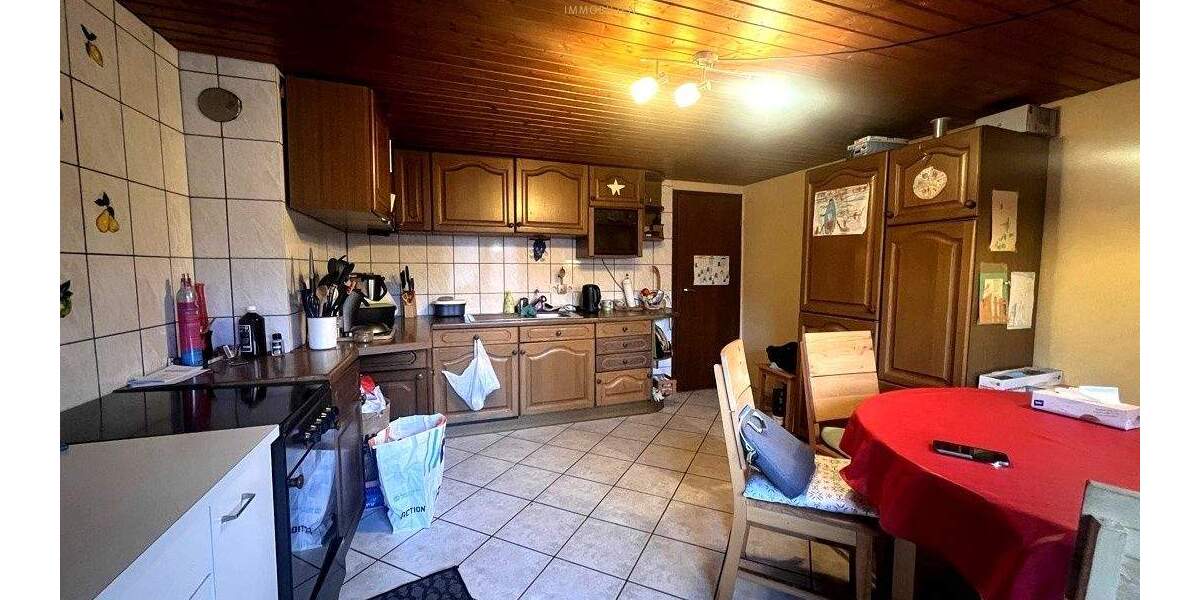 Einfamilienhaus Bühlertal - 8 Zimmer, 175 m&sup2;, 250.000&euro; | Angebot:25798407