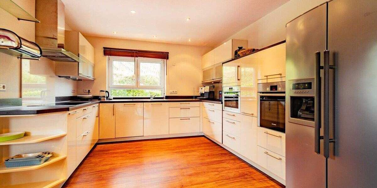 Einfamilienhaus Sasbach / Obersasbach Obersasbach - 8 Zimmer, 377 m&sup2;, 1.397.000&euro; | Angebot:25674815