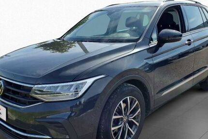VW Tiguan 86.261 km 26.470 &euro; Baden Baden 76532