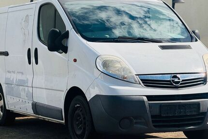 Opel Vivaro 144.000 km 3.800 &euro; Au am Rhein 76474
