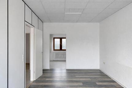 Gewerbeobjekt Baden-Baden Balg - 1.100&euro; | Angebot:25841420