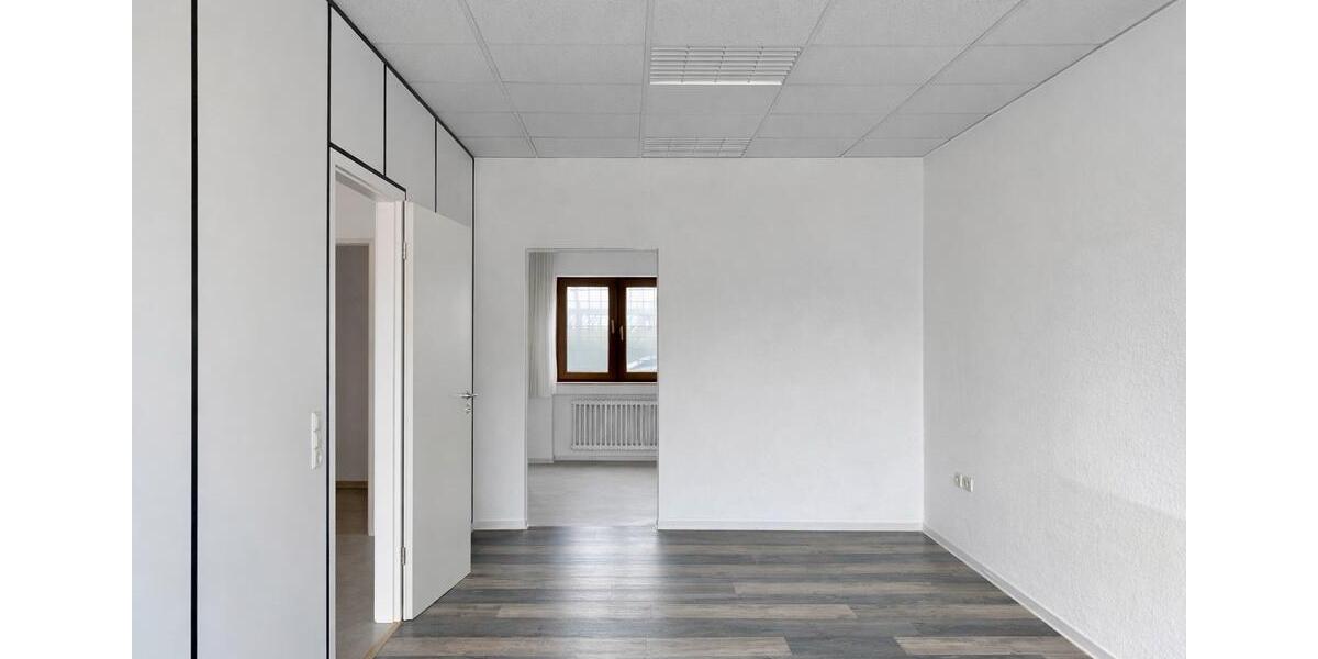 Gewerbeobjekt Baden-Baden Balg - 1.100&euro; | Angebot:25841420