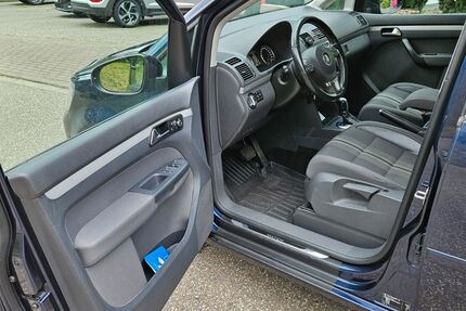VW Touran 395.000 km 5.500 &euro; Gernsbach 76593