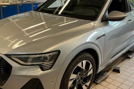 Audi e-tron 37.149 km 35.900 &euro; Ettlingen 76275